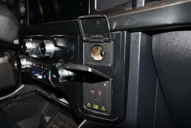 Photo of 2024 Black Metallic Ford F-150