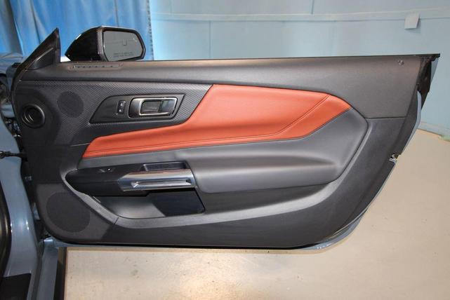 Photo of 2025 Vapor Blue Ford Mustang