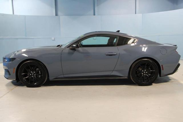Photo of 2025 Vapor Blue Ford Mustang