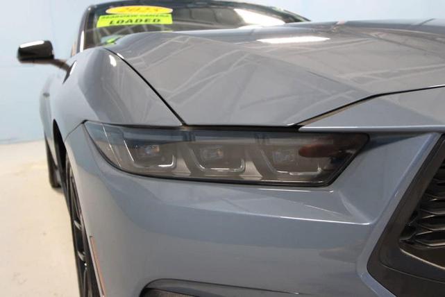 Photo of 2025 Vapor Blue Ford Mustang