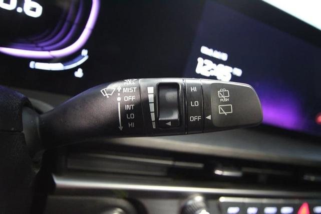 Photo of 2024 Ebony Black Kia Telluride