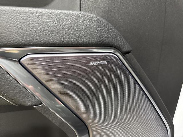 Photo of 2025 White Frost Tricoat GMC Sierra 3500