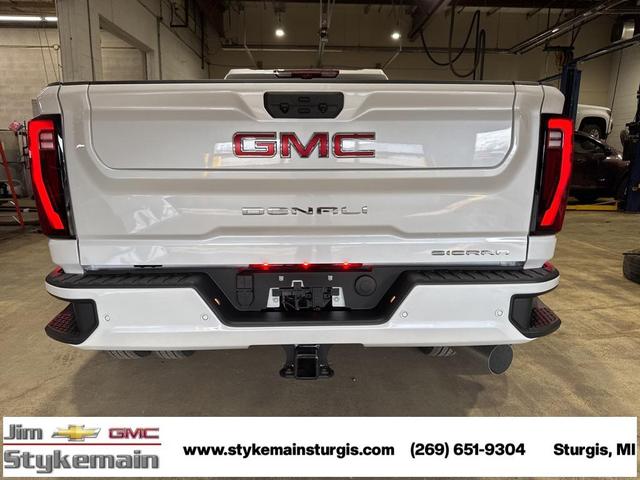 Photo of 2025 White Frost Tricoat GMC Sierra 3500