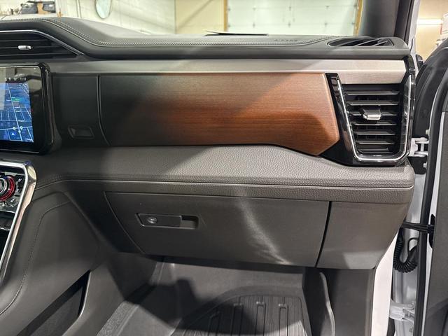 Photo of 2025 White Frost Tricoat GMC Sierra 3500