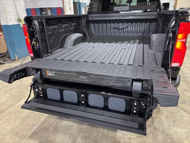 Photo of 2025 Black Chevrolet Silverado 3500