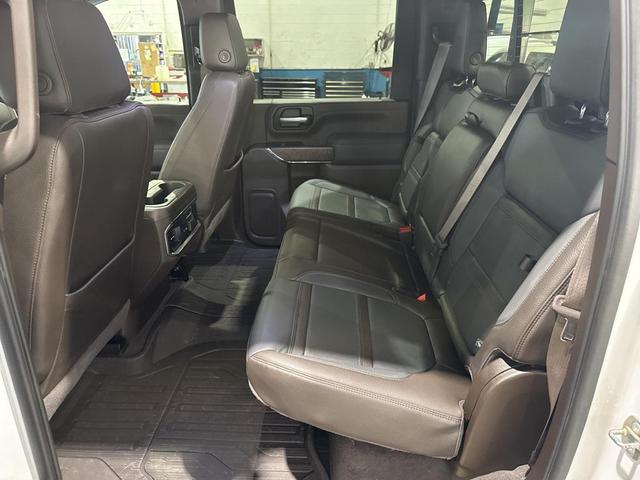 Photo of 2023 White Frost Tricoat GMC Sierra 2500