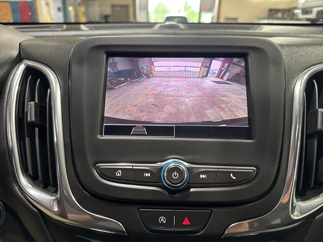 Photo of 2022 Mosaic Black Metallic Chevrolet Equinox