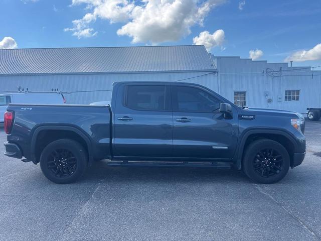 Photo of 2022 Gray GMC Sierra 1500