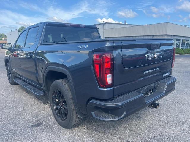 Photo of 2022 Gray GMC Sierra 1500