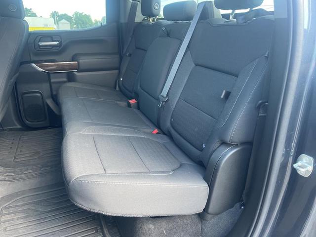Photo of 2022 Gray GMC Sierra 1500