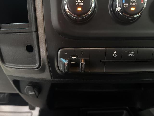 Photo of 2016 Bright White Clearcoat RAM 2500