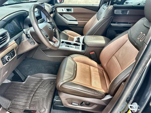 Photo of 2023 STONE BLUE METALLIC Ford Explorer