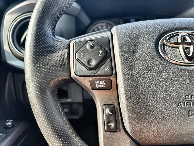 Photo of 2018 Barcelona Red Metallic Toyota Tacoma