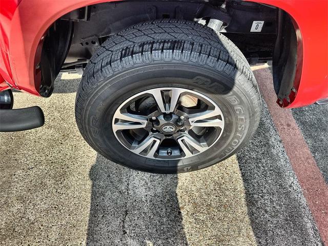 Photo of 2018 Barcelona Red Metallic Toyota Tacoma