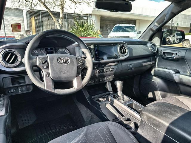 Photo of 2018 Barcelona Red Metallic Toyota Tacoma