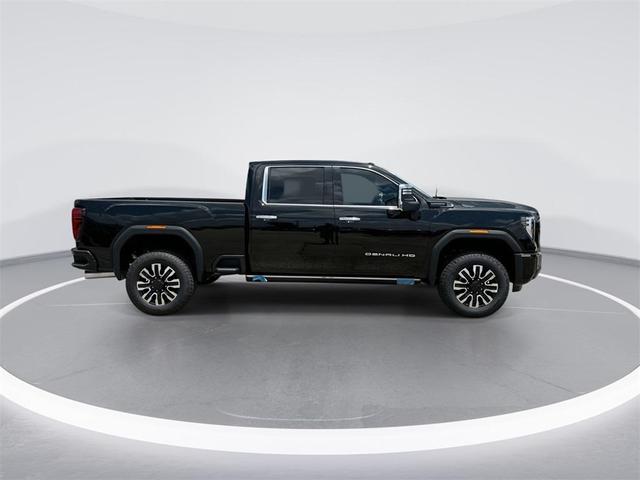 Photo of 2025 Onyx Black GMC Sierra 2500