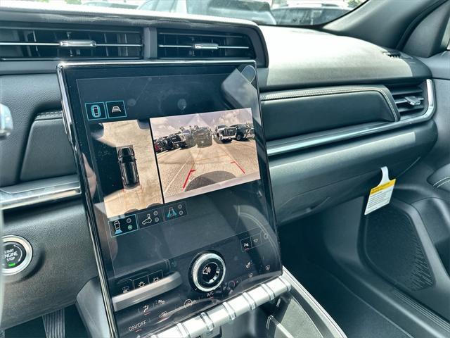Photo of 2026 Summit White GMC Terrain