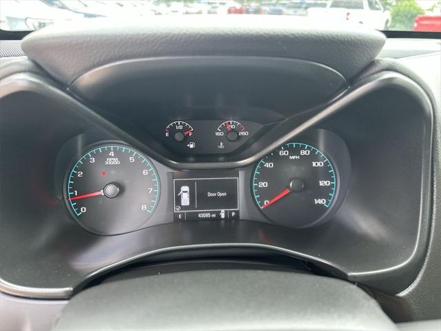 Photo of 2022 Summit White GMC Canyon