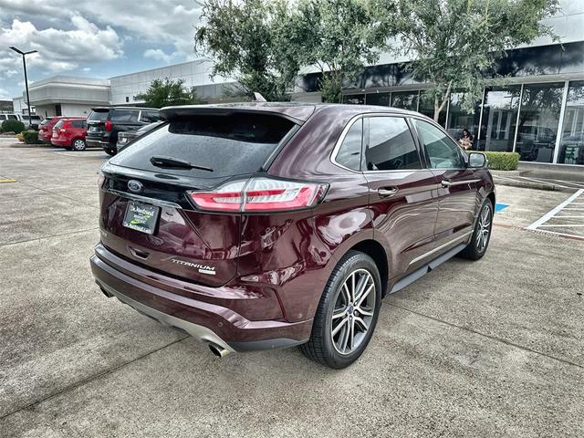 Photo of 2019 BURGUNDY VELVET MET TINT CC Ford Edge