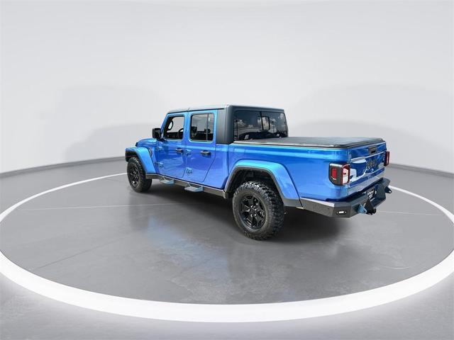 Photo of 2023 Hydro Blue Pearlcoat Jeep Gladiator