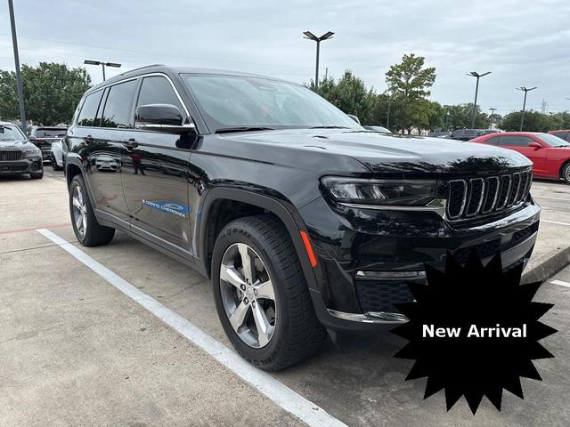 Photo of 2021 Diamond Black Crystal Pearlcoat Jeep Grand Cherokee L