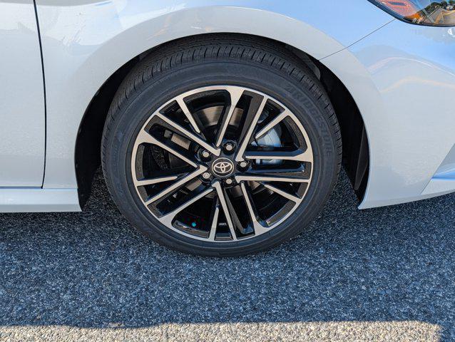 Photo of 2025 Wind Chill Pearl Toyota Camry