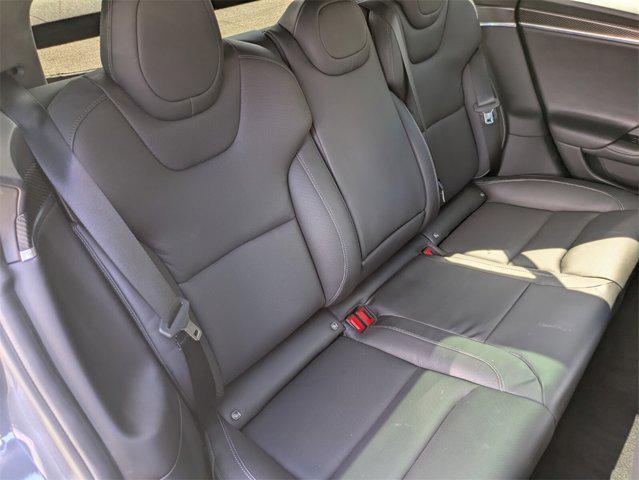Photo of 2021 Midnight Silver Metallic Tesla Model S