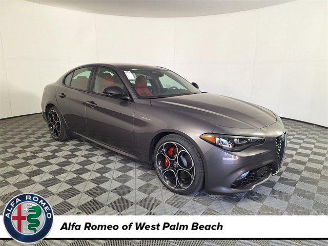 Photo of 2025 Vesuvio Gray Metallic Alfa Romeo Giulia