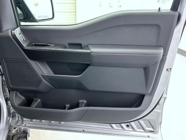Photo of 2025 Iconic Silver Metallic Ford F-150
