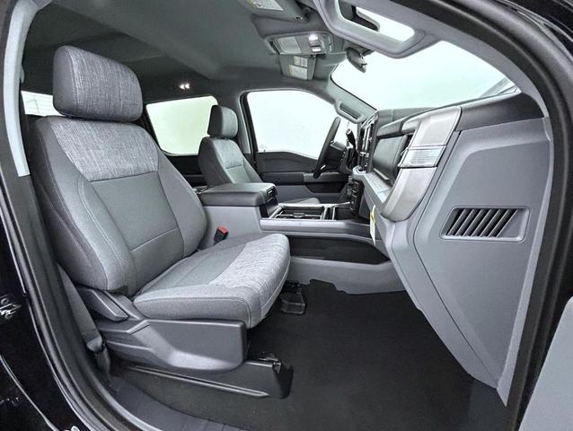 Photo of 2025 Agate Black Metallic Ford F-250