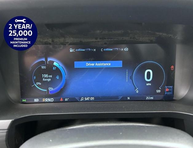 Photo of 2025 Oxford White Ford F-150 Lightning