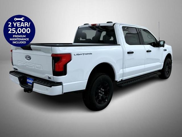 Photo of 2025 Oxford White Ford F-150 Lightning