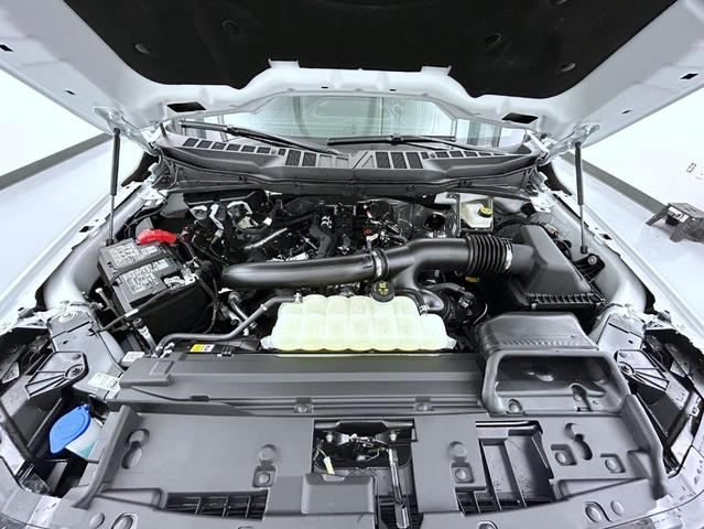 Photo of 2025 Oxford White Ford F-150