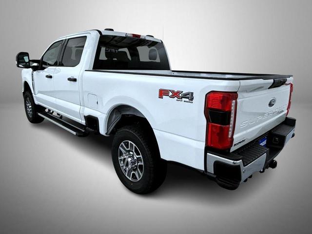 Photo of 2025 Oxford White Ford F-250