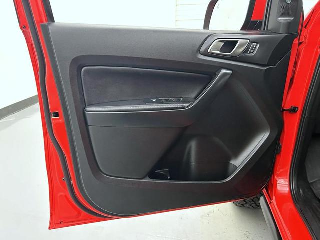 Photo of 2022 Race Red Ford Ranger