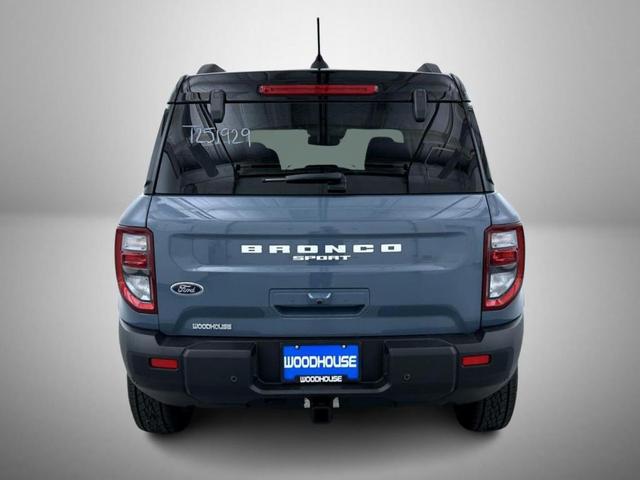 Photo of 2025 Azure Gray Metallic Ford Bronco Sport