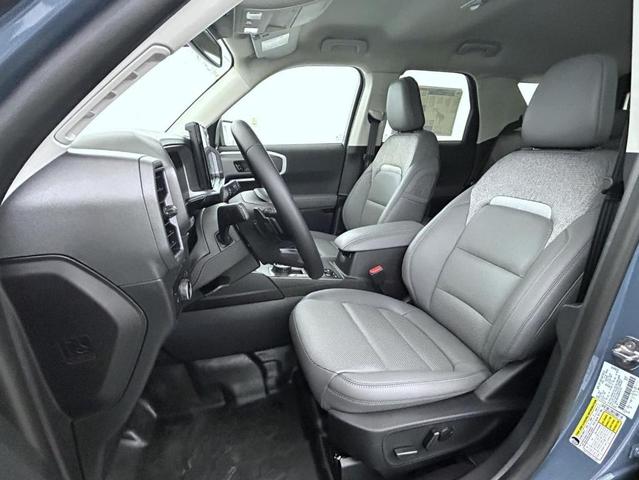 Photo of 2025 Azure Gray Metallic Ford Bronco Sport