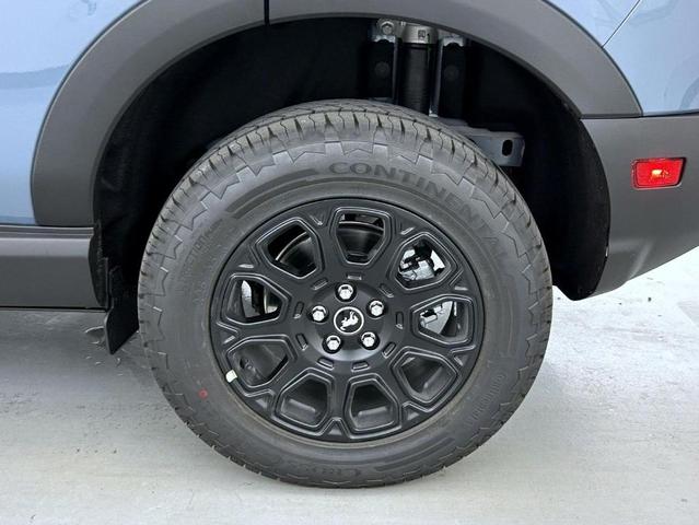 Photo of 2025 Azure Gray Metallic Ford Bronco Sport