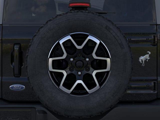 Photo of 2025 Shadow Black Ford Bronco