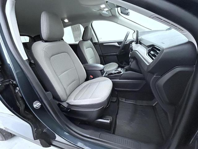 Photo of 2022 Stone Blue Metallic Ford Escape
