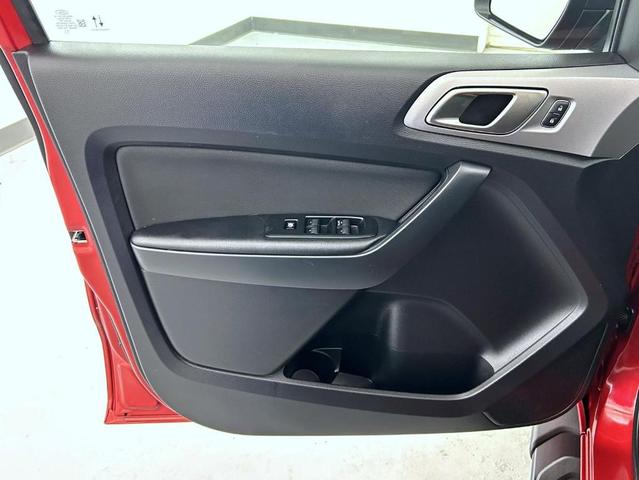 Photo of 2020 Rapid Red Metallic Tinted Clearcoat Ford Ranger