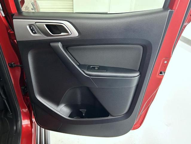 Photo of 2020 Rapid Red Metallic Tinted Clearcoat Ford Ranger