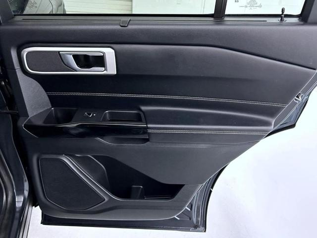 Photo of 2022 Stone Blue Metallic Ford Explorer