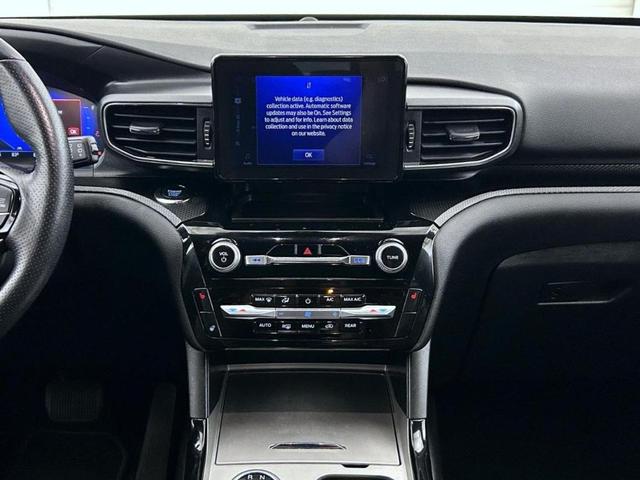 Photo of 2022 Stone Blue Metallic Ford Explorer