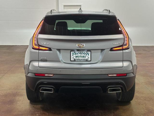 Photo of 2023 Argent Silver Metallic Cadillac XT4