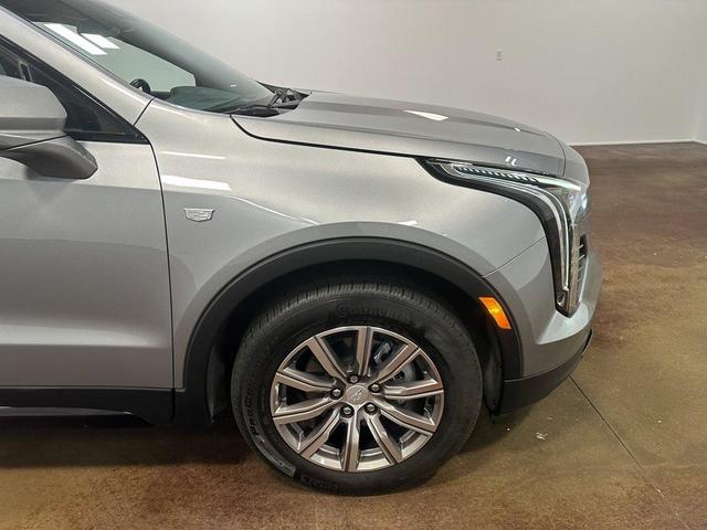 Photo of 2023 Argent Silver Metallic Cadillac XT4