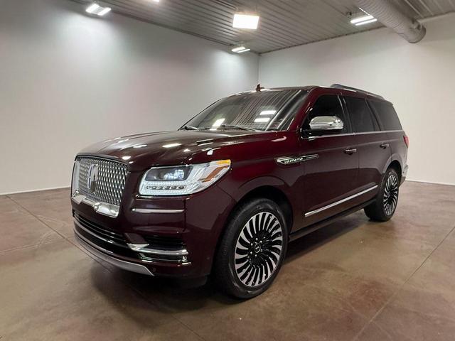 Photo of 2021 Burgundy Velvet Lincoln Navigator