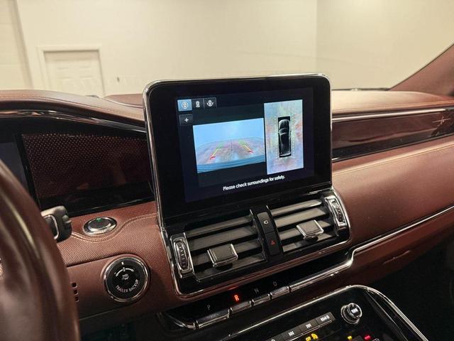 Photo of 2021 Burgundy Velvet Lincoln Navigator