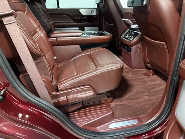 Photo of 2021 Burgundy Velvet Lincoln Navigator