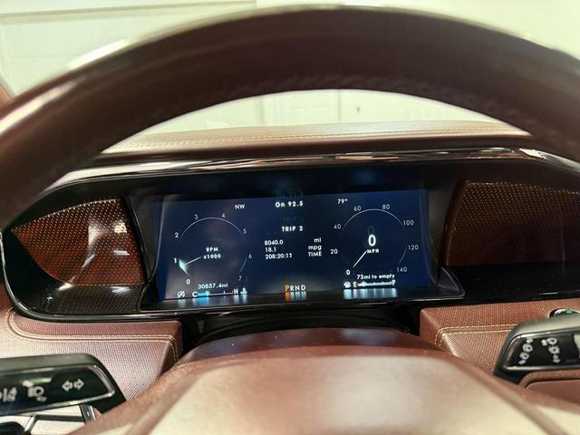 Photo of 2021 Burgundy Velvet Lincoln Navigator